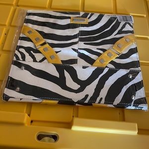 Miche classic shell. In original packaging. New